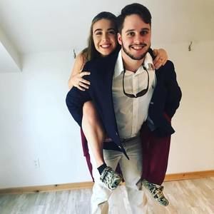 Meet your Posher, Clay